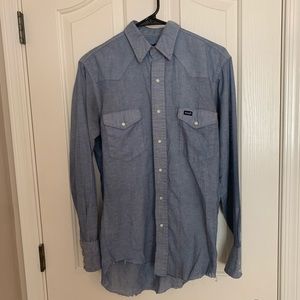 Wrangler button up denim shirt